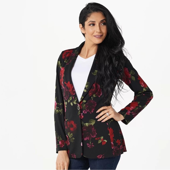 Susan Graver Jackets & Blazers - Susan Graver NWT Floral Print Straight Cut Blazer